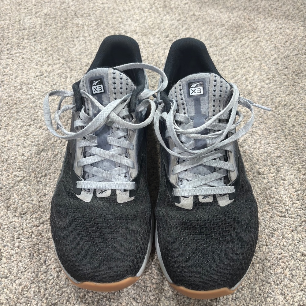 NWOT Reebok Black and Gray Lace-Up Sneakers